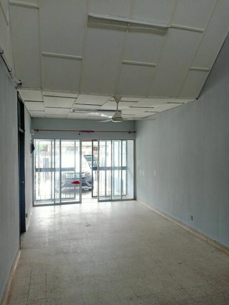 1-storey Terraced House for Sale in Kelana Jaya (Petaling Jaya) - Hanif Kasmani - Interior - PropertyGuru.com.my