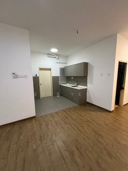 Condominium for Sale at Lakefront Homes - Peter Yeoh - Kitchen - PropertyGuru.com.my