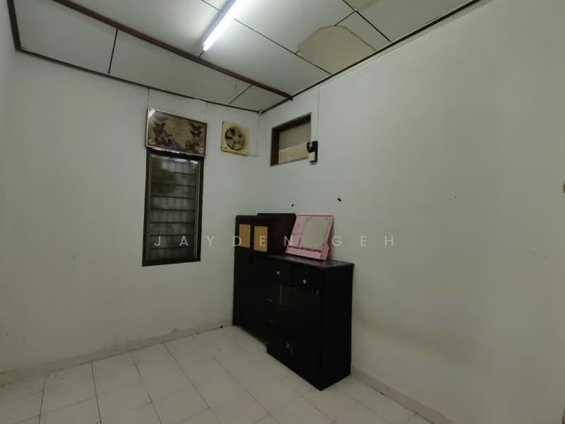 Taman Derga Jaya untuk Untuk Dijual - RM 250,000, Feb 2026 - Interior - PropertyGuru.com.my