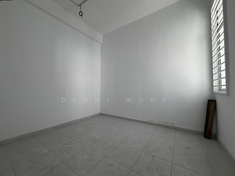 2-storey Terraced House for Sale in Taman Kundang Jaya (Rawang) - Danny Wong - Interior - PropertyGuru.com.my