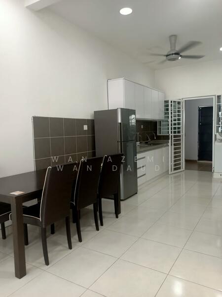 Cherry Hiilpark, Bandar Saujana Utama, Sungai Buloh untuk Untuk Disewa - RM 2,200 /bulan, Mac 2026 - Kitchen - PropertyGuru.com.my
