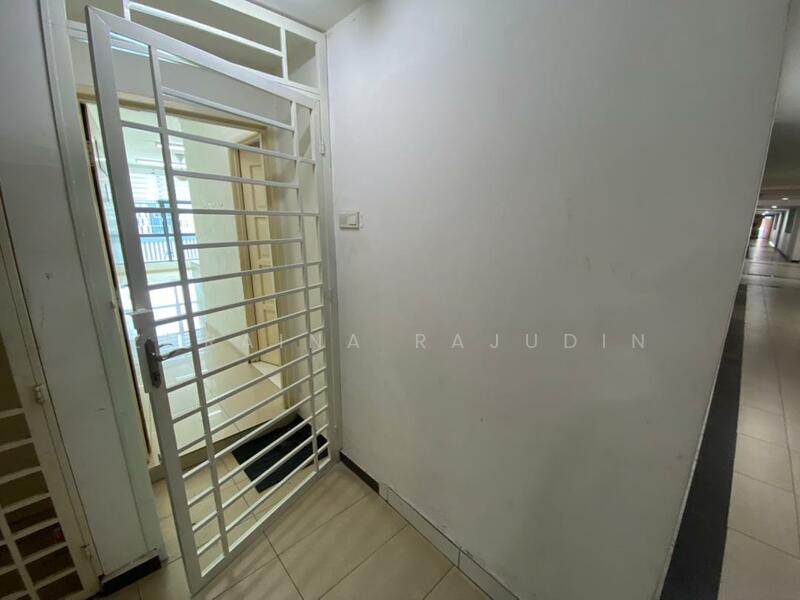 Vista Alam Serviced Apartment untuk Untuk Disewa - RM 1,400 /bulan, Mac 2026 - Corridor - PropertyGuru.com.my