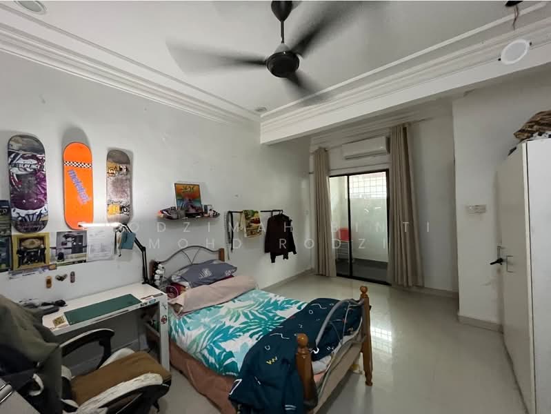 2-storey Terraced House for Sale in TTDI Jaya (Shah Alam) - Rodzimah Binti Mohd Rodzi - Bedroom - PropertyGuru.com.my