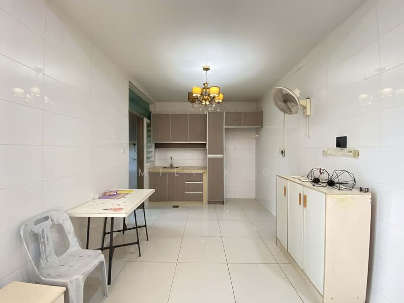 Townhouse for Rent in Shah Alam (Selangor) - Emily Kho - Kitchen - PropertyGuru.com.my