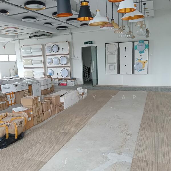 Shop / Office for Rent in D'alpinia (Puchong) - Stanley Yap - Interior - PropertyGuru.com.my