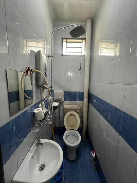 2-storey Terraced House for Sale in Taman Bestari Indah (Ulu Tiram) - Zoey Kok - Bathroom - PropertyGuru.com.my