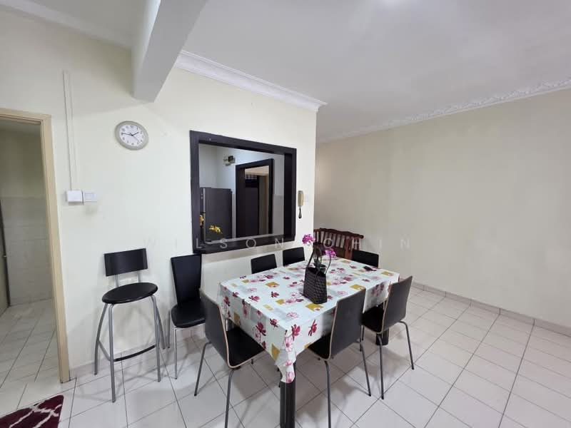 Condominium for Rent at Sri Putramas - Wilson Chin - Dining Room - PropertyGuru.com.my