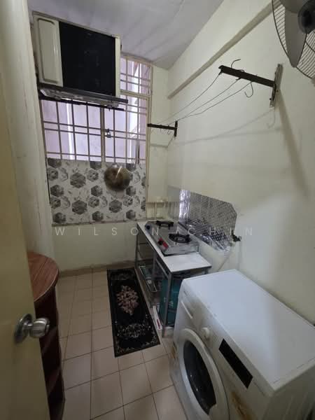 Condominium for Rent at Sri Putramas - Wilson Chin - Kitchen - PropertyGuru.com.my