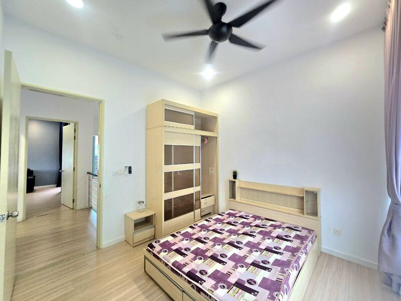 3-storey Terraced House for Sale in Tiara South (Semenyih) - Iqbal Rafei - Bedroom - PropertyGuru.com.my
