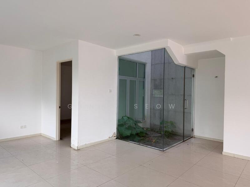 2-storey Terraced House for Sale in Bandar Putra Permai (Seri Kembangan) - Ginny Seow - Interior - PropertyGuru.com.my