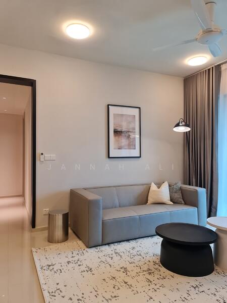 Residensi Solaris Parq untuk Untuk Disewa - RM 8,000 /bulan, Feb 2026 - Living Room - PropertyGuru.com.my
