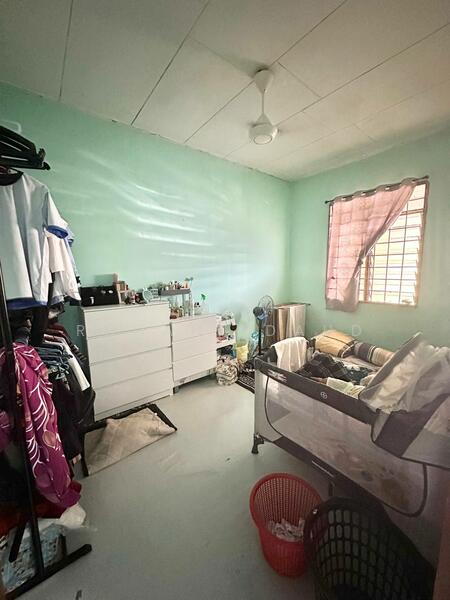 1-storey Terraced House for Sale in Bukit Beruntung (Selangor) - Rohani Daud - Bedroom - PropertyGuru.com.my