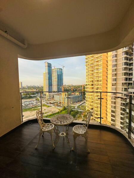 Condominium for Sale at Royal Strand @ Country Garden Danga Bay - Vincy Sia - Balcony - PropertyGuru.com.my