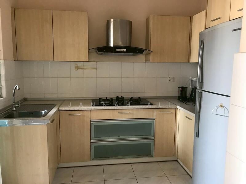 Condominium for Sale at Seri Maya Condominium - Jannah Ali - Kitchen - PropertyGuru.com.my
