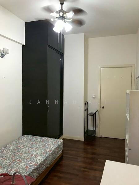 Condominium for Sale at Seri Maya Condominium - Jannah Ali - Bedroom - PropertyGuru.com.my