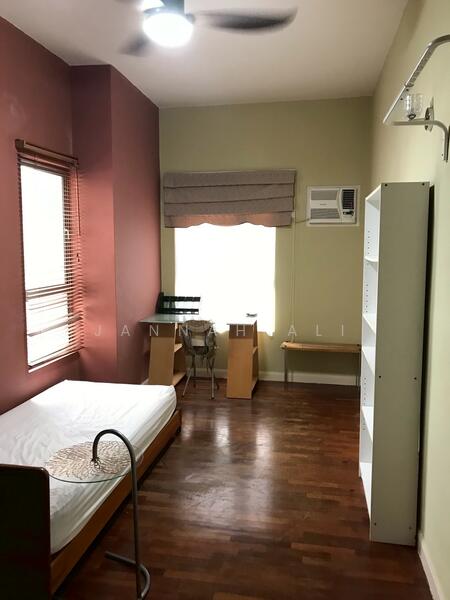 Condominium for Sale at Seri Maya Condominium - Jannah Ali - Bedroom - PropertyGuru.com.my