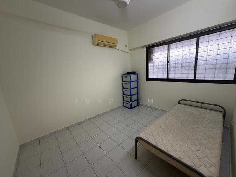 Flat for Rent at Lucky Garden - Fung Lim - Bedroom - PropertyGuru.com.my