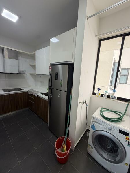 Setia Sky 88 untuk Untuk Disewa - RM 3,500 /bulan, Feb 2026 - Kitchen - PropertyGuru.com.my