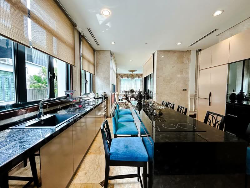 Bungalow for Sale in Bukit Jelutong (Shah Alam) - Fauzi Abdullah - Kitchen - PropertyGuru.com.my