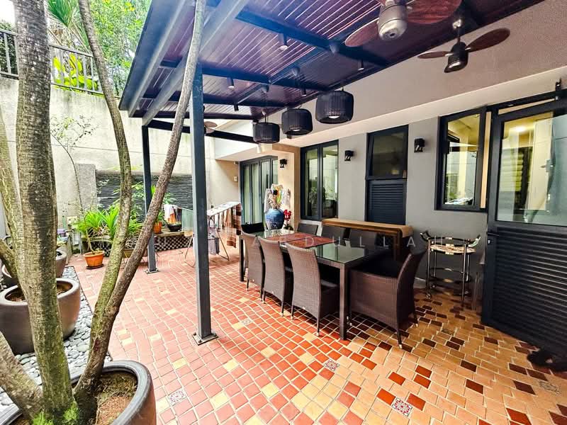 Bungalow for Sale in Bukit Jelutong (Shah Alam) - Fauzi Abdullah - Exterior - PropertyGuru.com.my