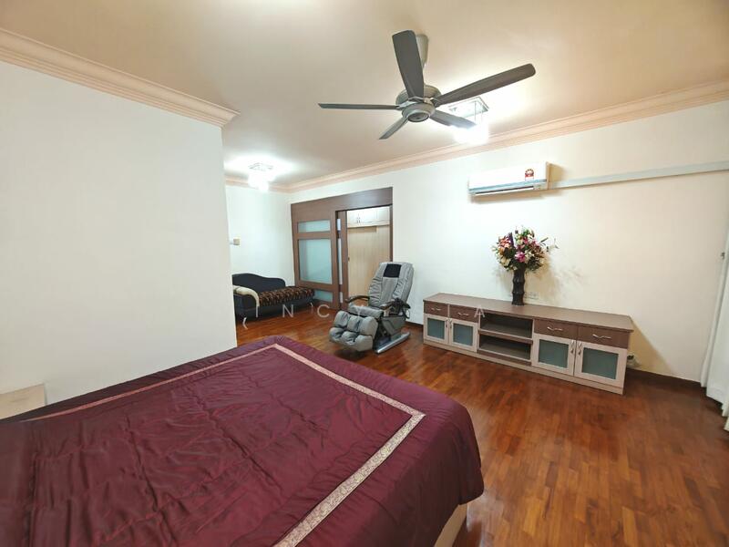 2.5-storey Terraced House for Sale in Taman Sutera Utama (Skudai) - Vincy Sia - Bedroom - PropertyGuru.com.my