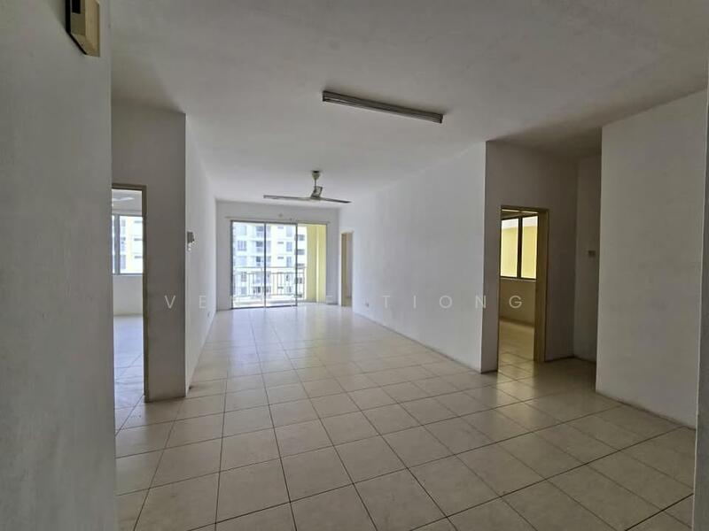 Condominium for Rent at Platinum Lake PV 10 - Venice Tiong - Living Room - PropertyGuru.com.my