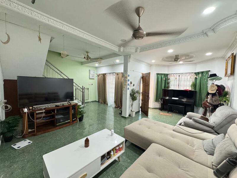 Lorong Maarof, Bangsar, Kuala Lumpur untuk Untuk Dijual - RM 1,800,000, Feb 2026 - Living Room - PropertyGuru.com.my