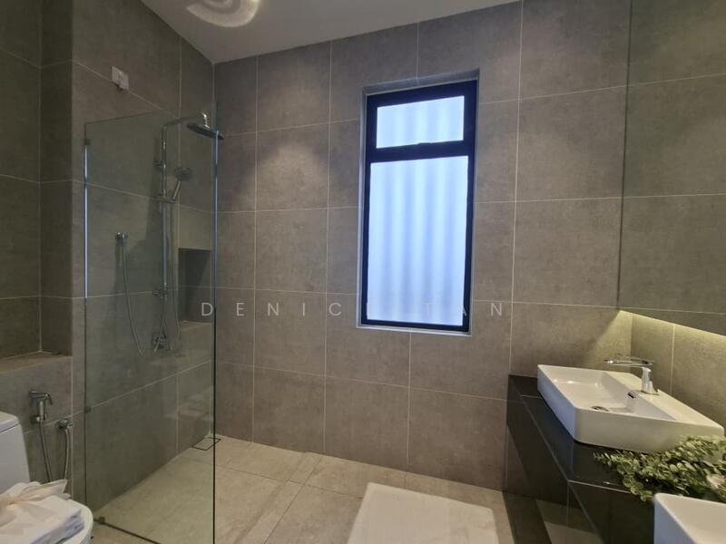 2-storey Terraced House for Sale in Puteri Harbour (Iskandar Puteri (Nusajaya)) - Denice Tan - Bathroom - PropertyGuru.com.my