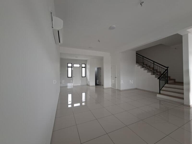 2-storey Terraced House for Sale in Puteri Harbour (Iskandar Puteri (Nusajaya)) - Denice Tan - Living Room - PropertyGuru.com.my