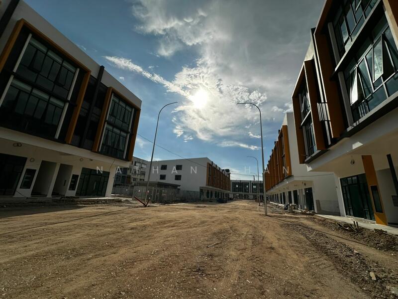 Shop / Office for Sale in Bandar Baru Permas Jaya (Permas Jaya) - Nathan Chan - Exterior - PropertyGuru.com.my