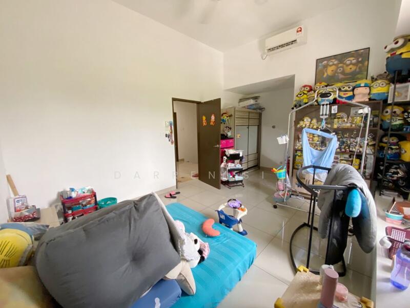 2-storey Terraced House for Sale in Taman Pelangi Indah (Ulu Tiram) - Darren Siu - Interior - PropertyGuru.com.my