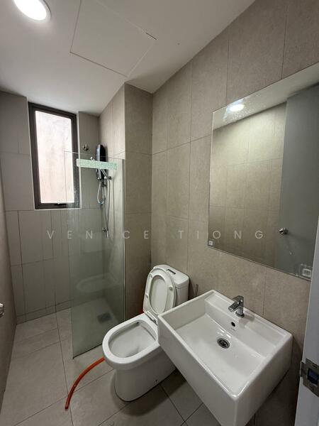 Service Residence for Rent at Kenwingston Platz - Venice Tiong - Bathroom - PropertyGuru.com.my