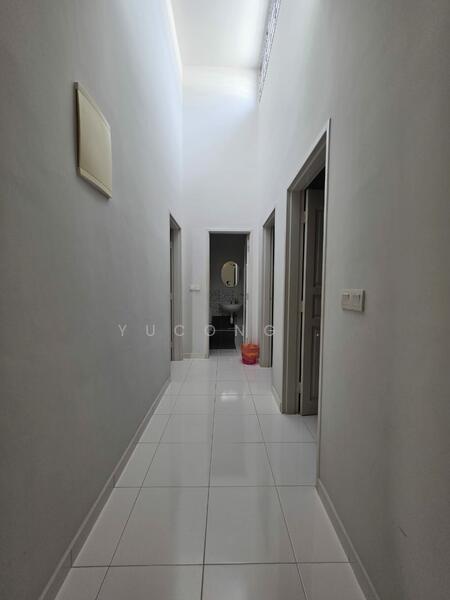2-storey Terraced House for Sale in Setia Indah (Ulu Tiram) - Yucong . - Corridor - PropertyGuru.com.my