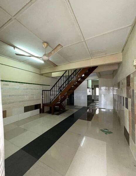 2-storey Terraced House for Sale in Taman Nora (Ulu Tiram) - Michelle He - Entrance - PropertyGuru.com.my