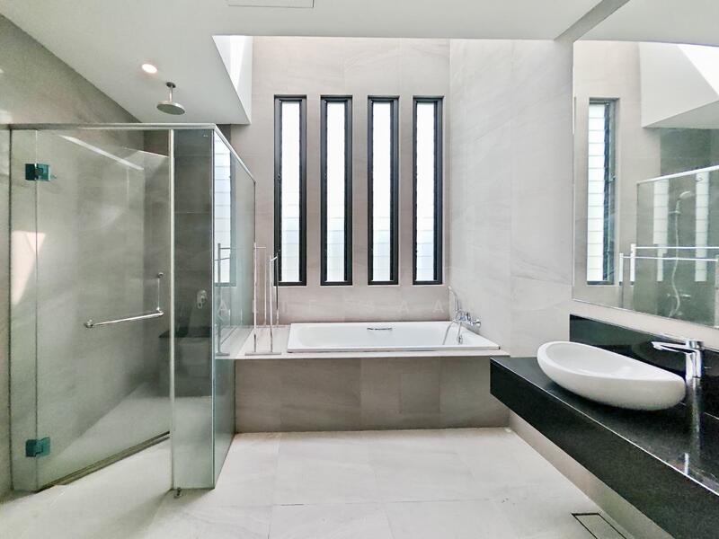 Semi-Detached House for Sale in Sepang (Selangor) - Alif Saad - Bathroom - PropertyGuru.com.my