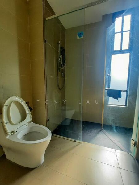 Service Residence for Sale at LakePark Residence @ KL North - Tony Lau - Bathroom - PropertyGuru.com.my