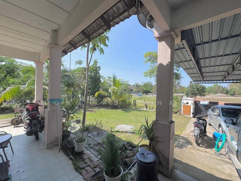 Semi-Detached House for Sale in Dengkil (Selangor) - Mohamad Hanafi - Exterior - PropertyGuru.com.my