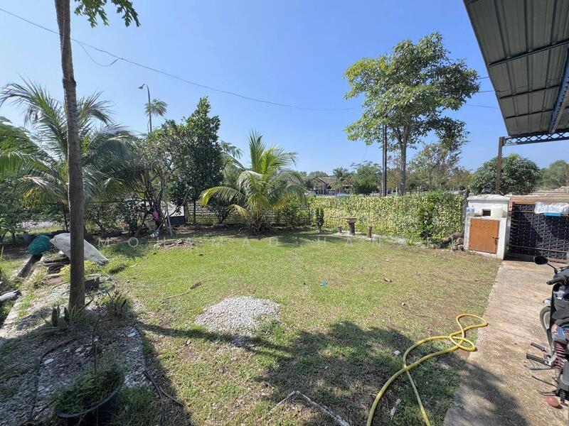 Semi-Detached House for Sale in Dengkil (Selangor) - Mohamad Hanafi - Exterior - PropertyGuru.com.my