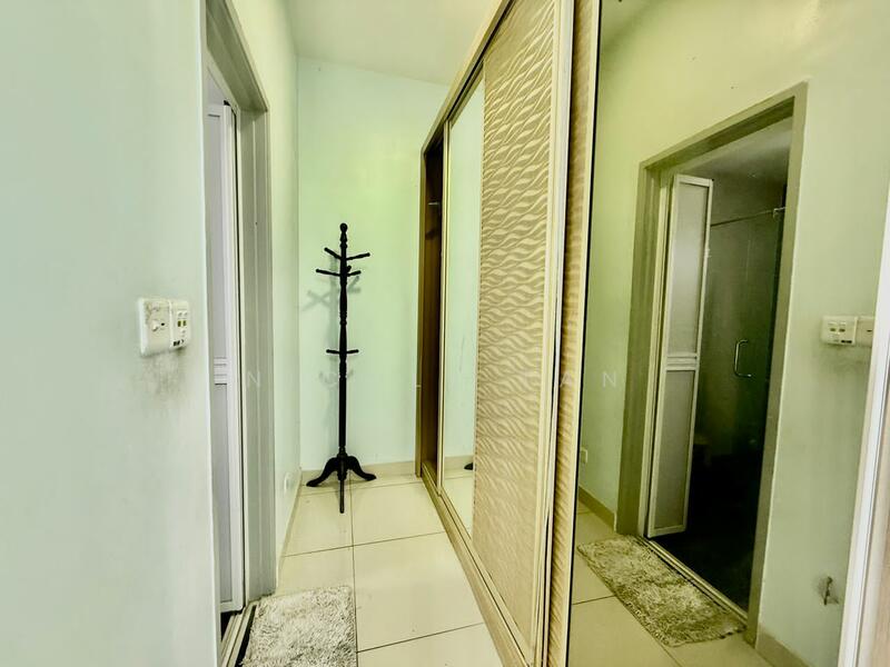 2-storey Terraced House for Sale in Taman Nusa Idaman (Iskandar Puteri (Nusajaya)) - Nicole Tan - Corridor - PropertyGuru.com.my