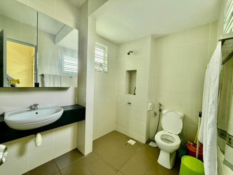2-storey Terraced House for Sale in Taman Nusa Idaman (Iskandar Puteri (Nusajaya)) - Nicole Tan - Bathroom - PropertyGuru.com.my