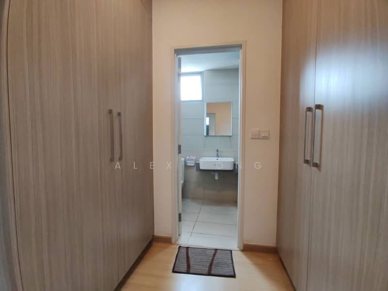 Service Residence for Rent at Gravit8, Klang - Alex Tong - Bathroom - PropertyGuru.com.my