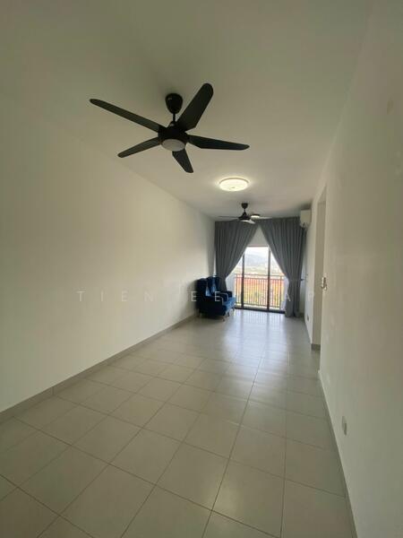Sky Awani Residensi 2 untuk Untuk Disewa - RM 1,500 /bulan, Feb 2026 - Living Room - PropertyGuru.com.my