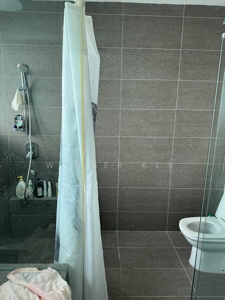 Condominium for Sale at Iskandar Residences - Werner Kee - Bathroom - PropertyGuru.com.my