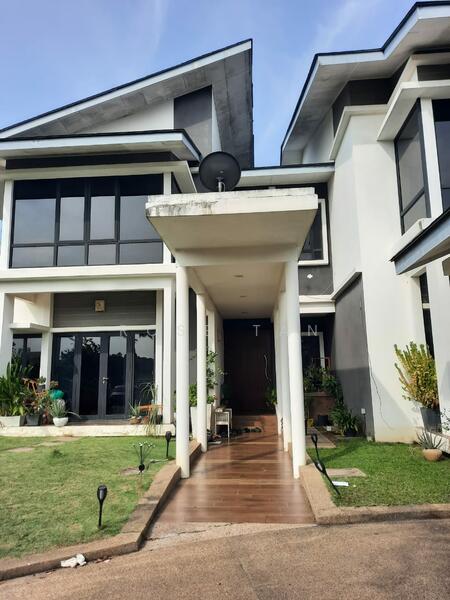 Bungalow for Sale in Cyberjaya (Selangor) - Rose Tan - Exterior - PropertyGuru.com.my