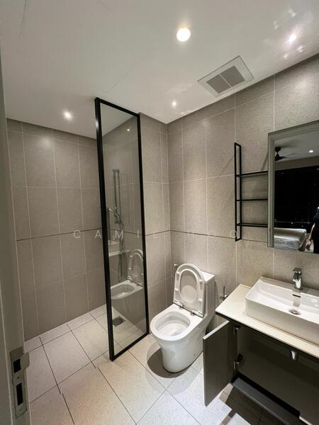 Millerz Square untuk Untuk Disewa - RM 3,200 /bulan, Apr 2026 - Bathroom - PropertyGuru.com.my