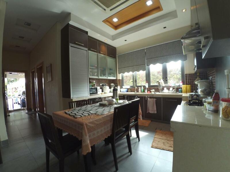 Bungalow for Sale in Cyberjaya (Selangor) - Rose Tan - Kitchen - PropertyGuru.com.my