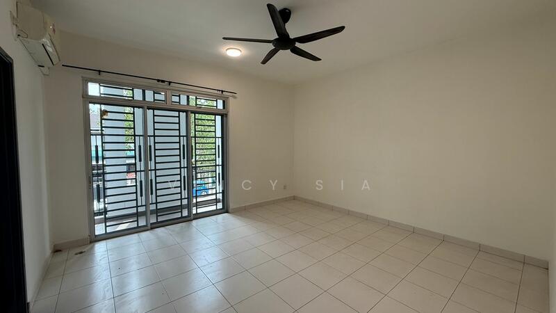 2-storey Terraced House for Sale in Nusa Bayu (Iskandar Puteri (Nusajaya)) - Vincy Sia - Living Room - PropertyGuru.com.my