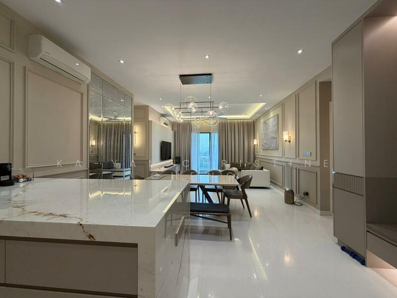Mayfair Residences @ Pavilion Embassy untuk Untuk Dijual - RM 3,500,000, Feb 2026 - Living Room - PropertyGuru.com.my