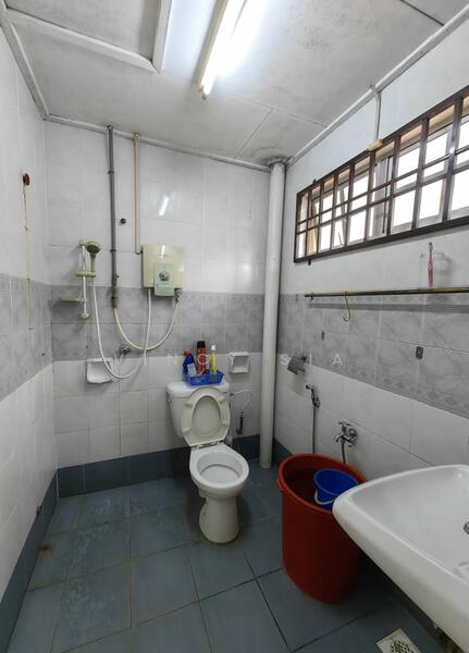 2-storey Terraced House for Sale in Bandar Putra (Kulai) - Vincy Sia - Bathroom - PropertyGuru.com.my