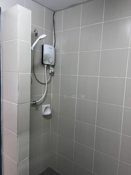 Condominium for Sale at Condominium Akasia Bukit Jalil - TS Low - Bathroom - PropertyGuru.com.my